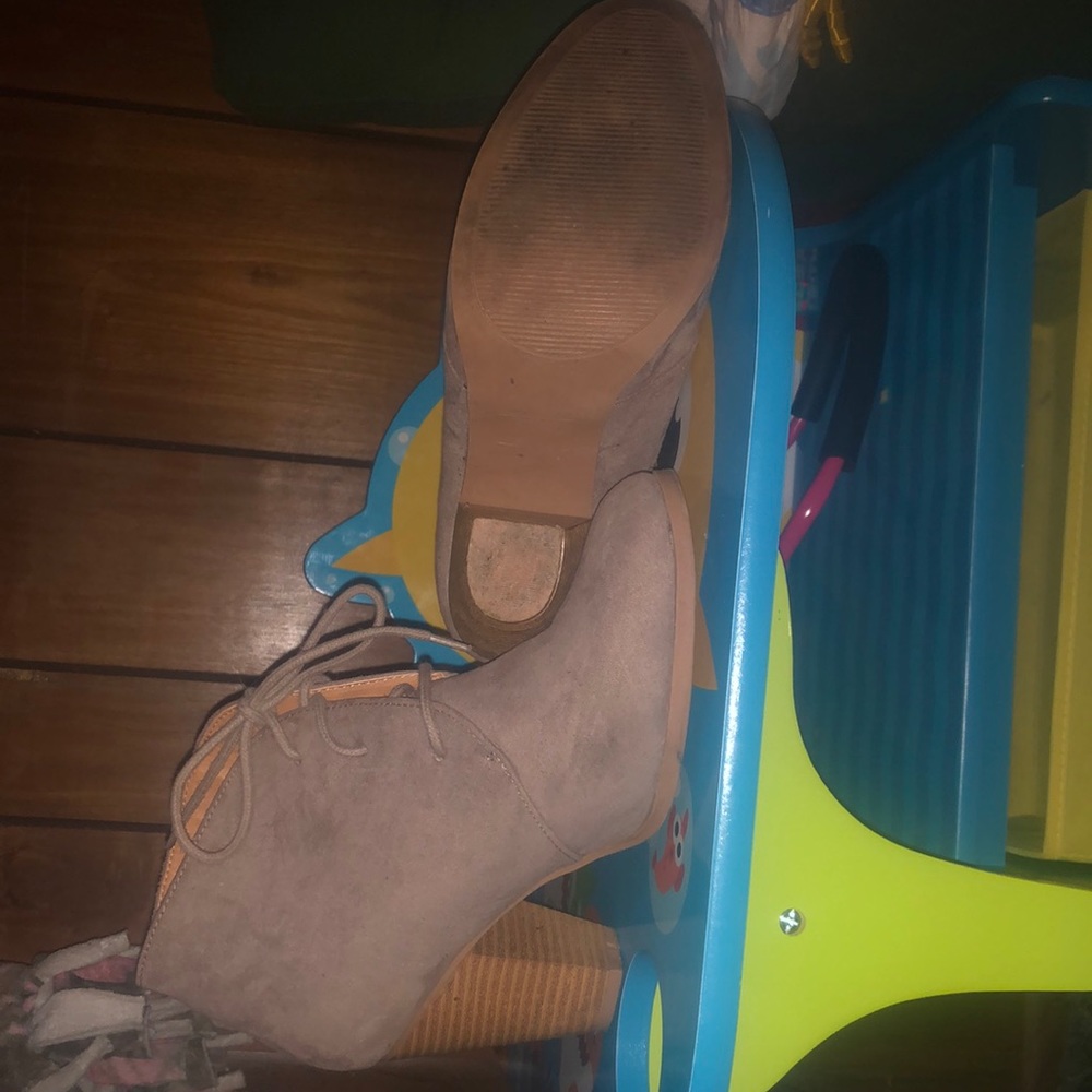 Maurices ankle booties